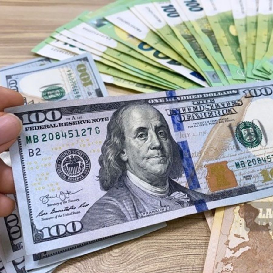 Giá đô la Mỹ hôm nay 26/5: USD giảm sâu, áp lực từ chính sách và trái phiếu