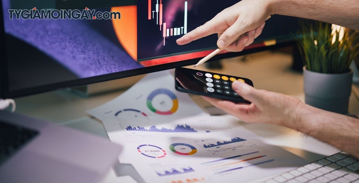 Mối quan hệ giữa lãi suất, USD và giá vàng 1