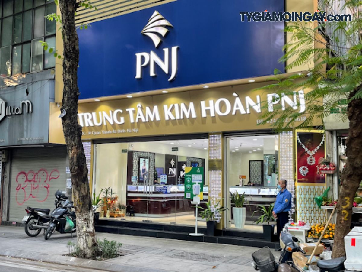 Tiệm vàng PNJ Miền Bắc